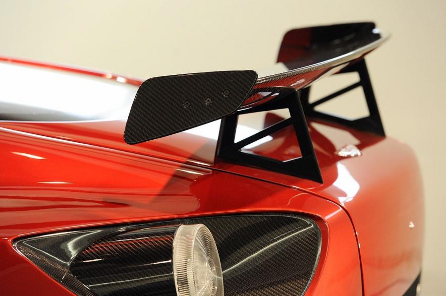 Детали экстерьера Aston Martin V12 Zagato 2012 года  (WW) (фото 35 из 97)